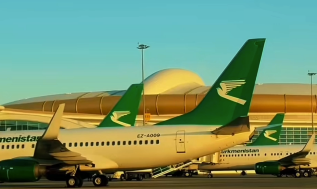 Turkmenistan Airlines Business Class ist zurück – und mit Preisen ab Frankfurt, die für Business Class nach Asien ziemlich ungewöhnlich sind. Für November 2026 habe ich drei konkrete Angebote nach Peking, Kuala Lumpur und Bangkok recherchiert.